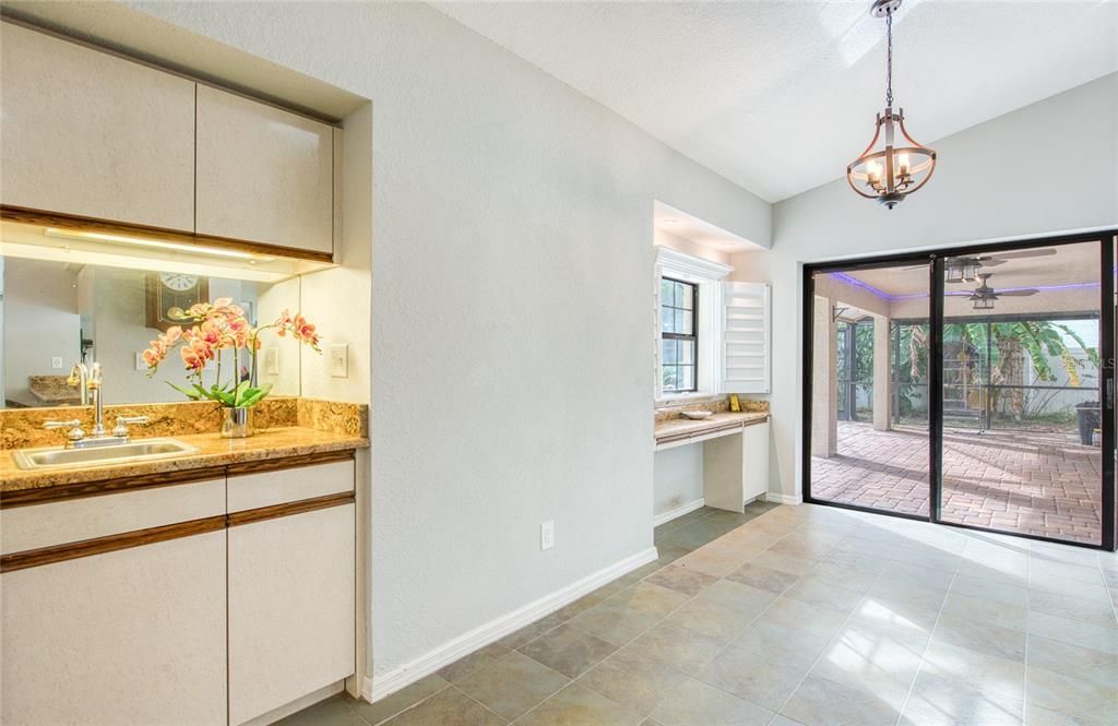 待售: $749,900 (3 贝兹, 2 浴室, 2146 平方英尺)