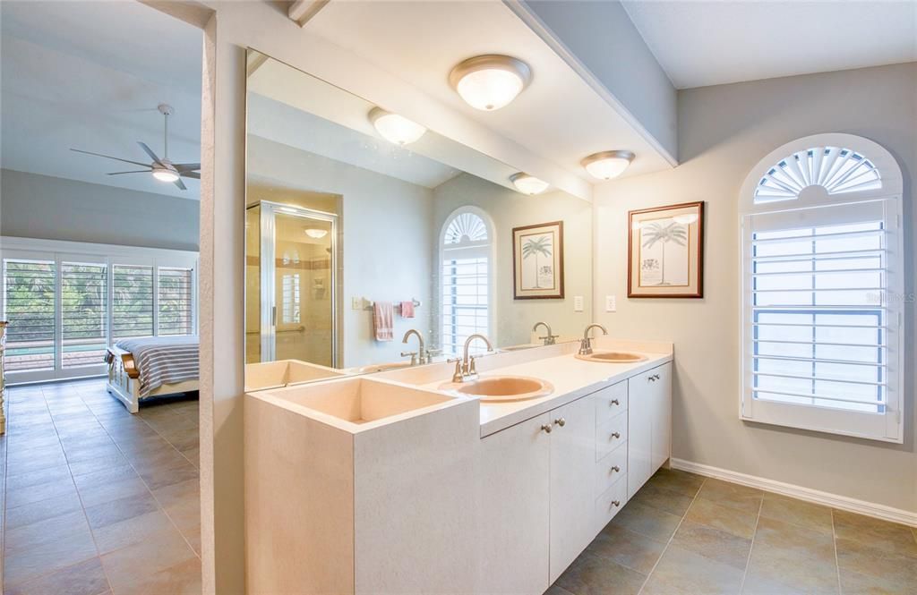 待售: $749,900 (3 贝兹, 2 浴室, 2146 平方英尺)