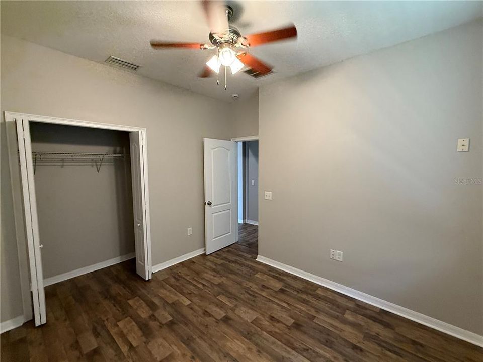 For Rent: $2,030 (3 beds, 2 baths, 1885 Square Feet)