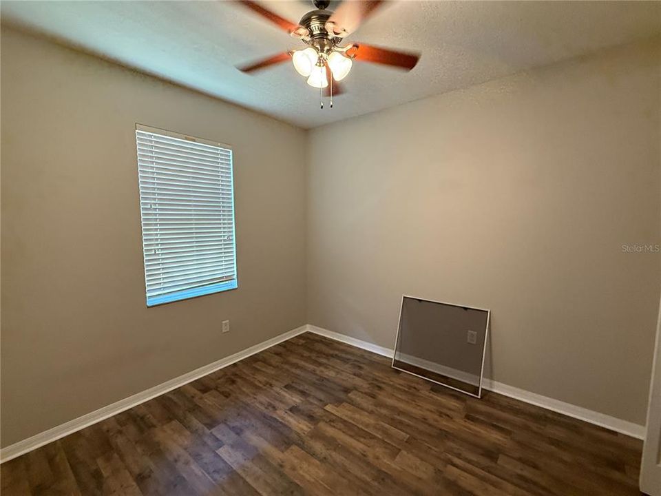 For Rent: $2,030 (3 beds, 2 baths, 1885 Square Feet)