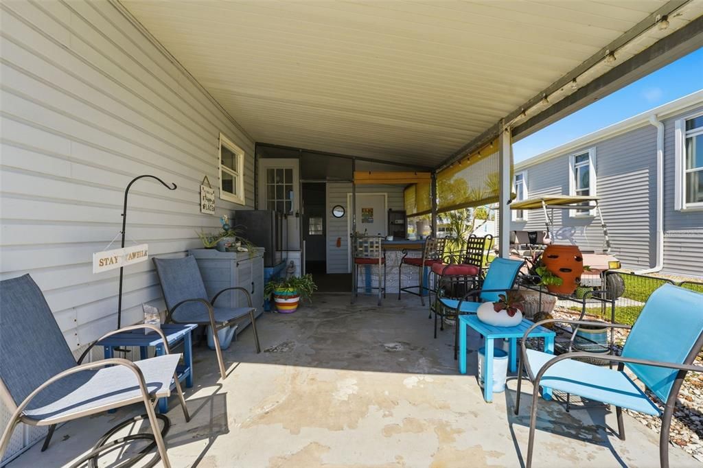 For Sale: $239,900 (3 beds, 2 baths, 1176 Square Feet)