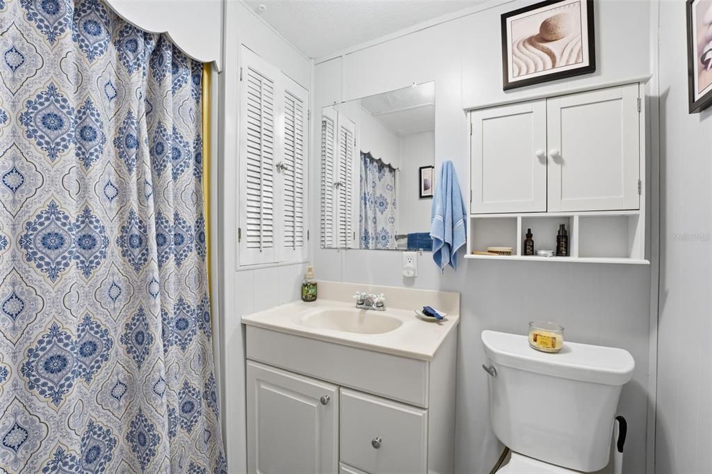 For Sale: $239,900 (3 beds, 2 baths, 1176 Square Feet)