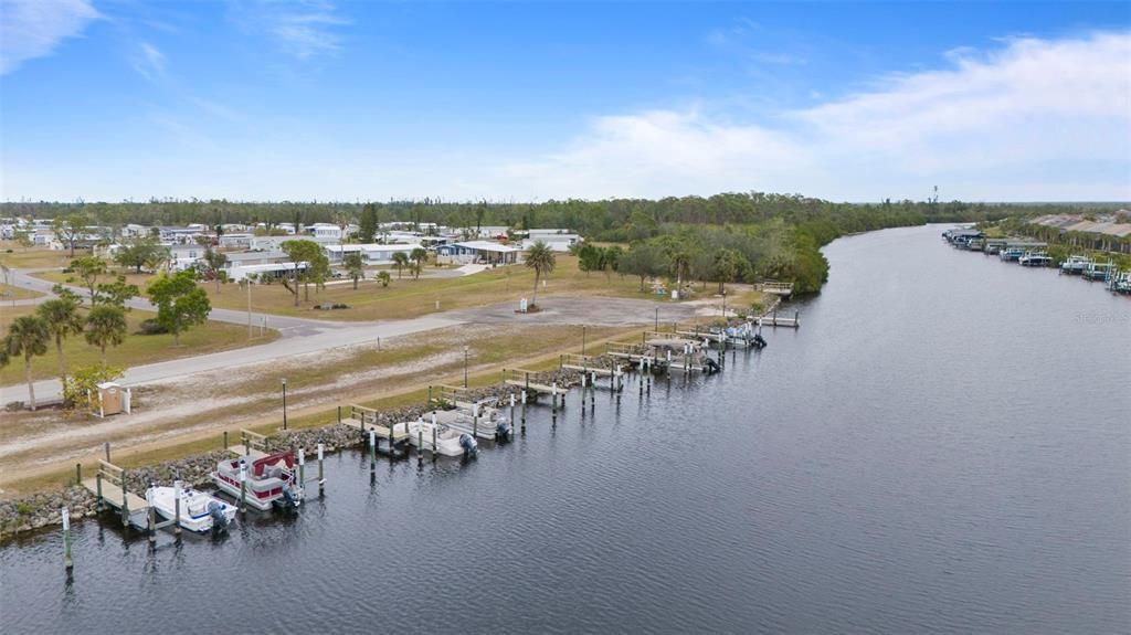 For Sale: $239,900 (3 beds, 2 baths, 1176 Square Feet)