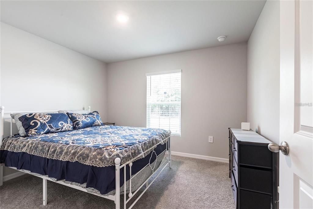 For Rent: $1,950 (3 beds, 2 baths, 1389 Square Feet)