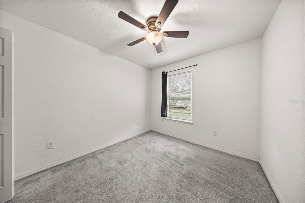 Active With Contract: $210,000 (3 beds, 2 baths, 1014 Square Feet)