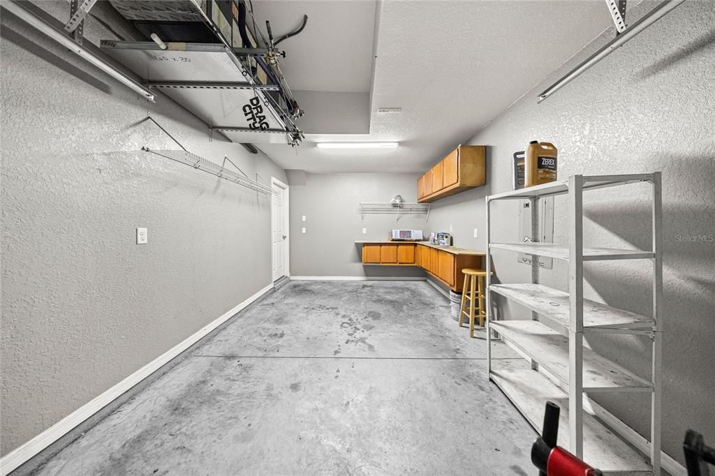 Active With Contract: $210,000 (3 beds, 2 baths, 1014 Square Feet)