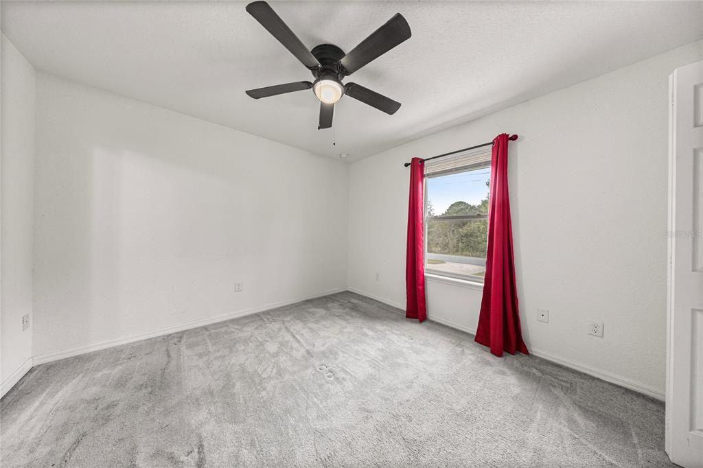 Active With Contract: $210,000 (3 beds, 2 baths, 1014 Square Feet)