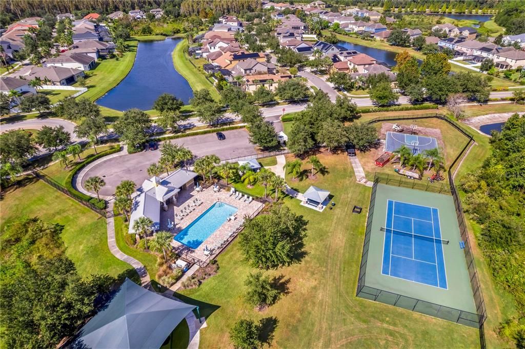 For Sale: $639,000 (5 beds, 3 baths, 3484 Square Feet)