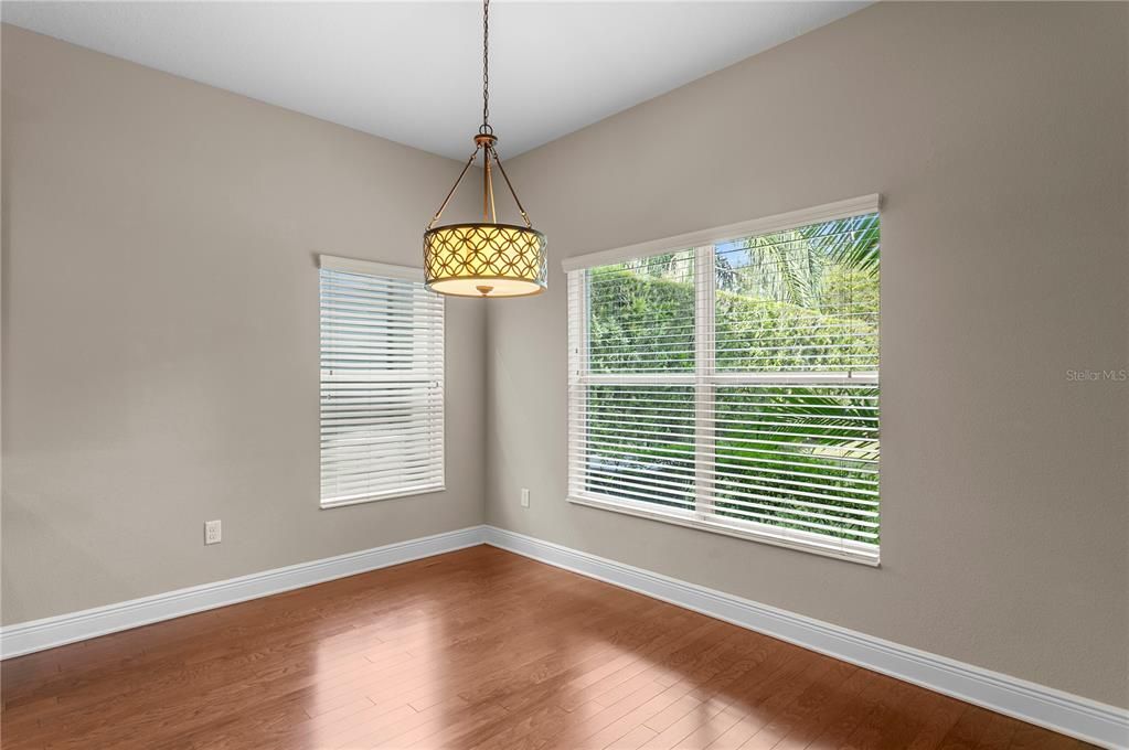 For Sale: $639,000 (5 beds, 3 baths, 3484 Square Feet)