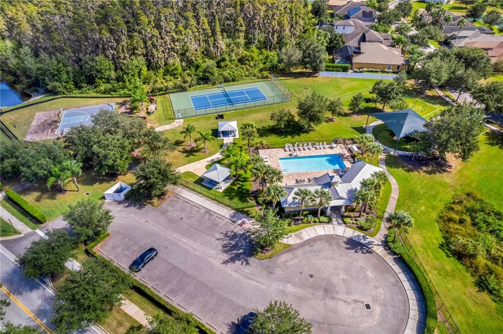 For Sale: $639,000 (5 beds, 3 baths, 3484 Square Feet)