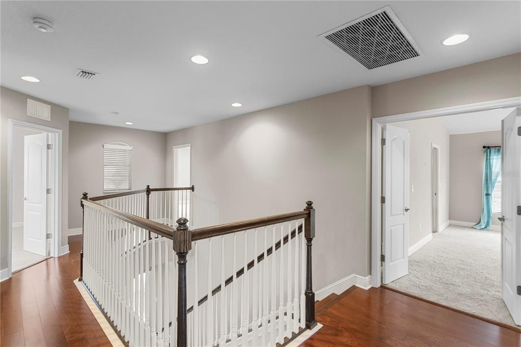 For Sale: $639,000 (5 beds, 3 baths, 3484 Square Feet)