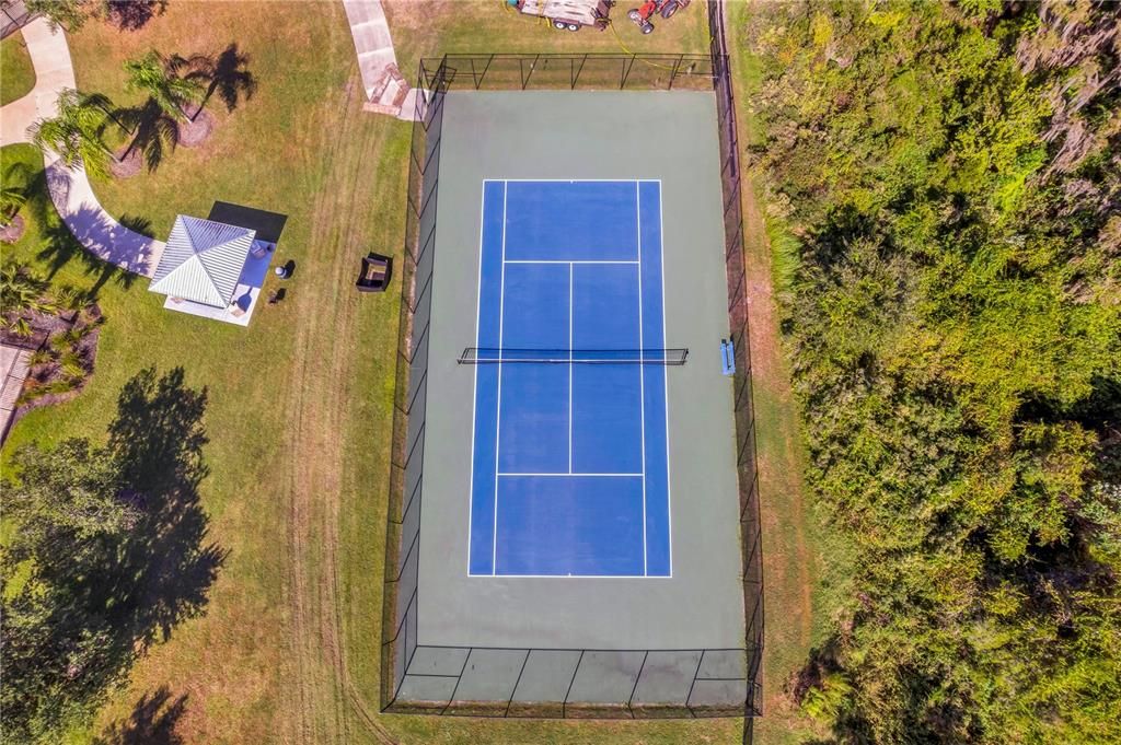 For Sale: $639,000 (5 beds, 3 baths, 3484 Square Feet)