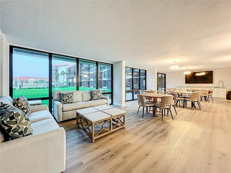 For Rent: $2,800 (2 beds, 2 baths, 1103 Square Feet)