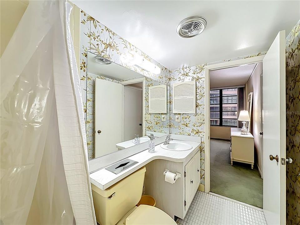 For Rent: $2,800 (2 beds, 2 baths, 1103 Square Feet)