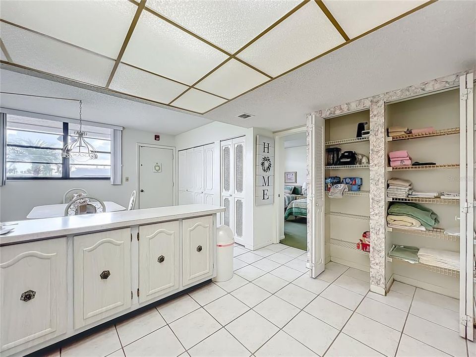 For Rent: $2,800 (2 beds, 2 baths, 1103 Square Feet)