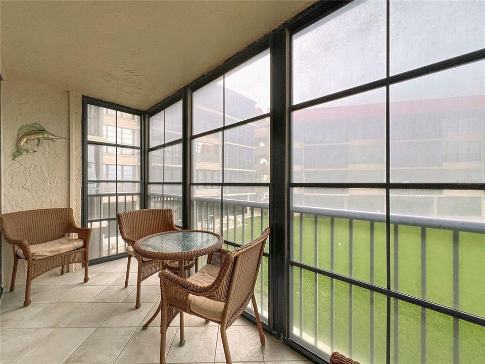 For Rent: $2,800 (2 beds, 2 baths, 1103 Square Feet)