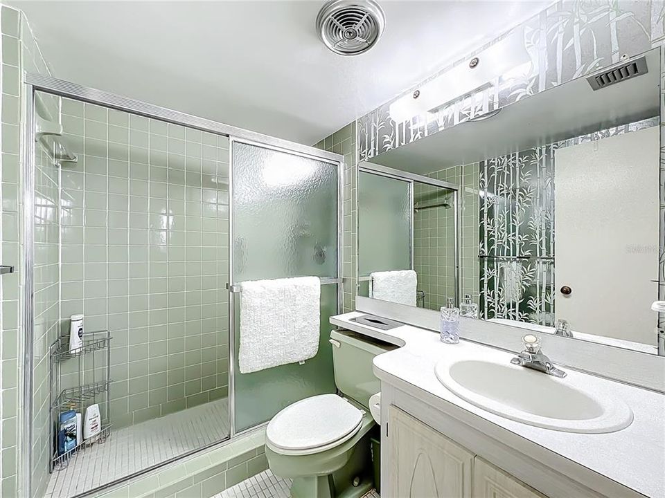 For Rent: $2,800 (2 beds, 2 baths, 1103 Square Feet)