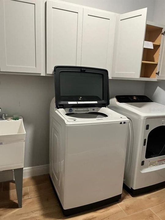 For Rent: $3,200 (4 beds, 3 baths, 2240 Square Feet)