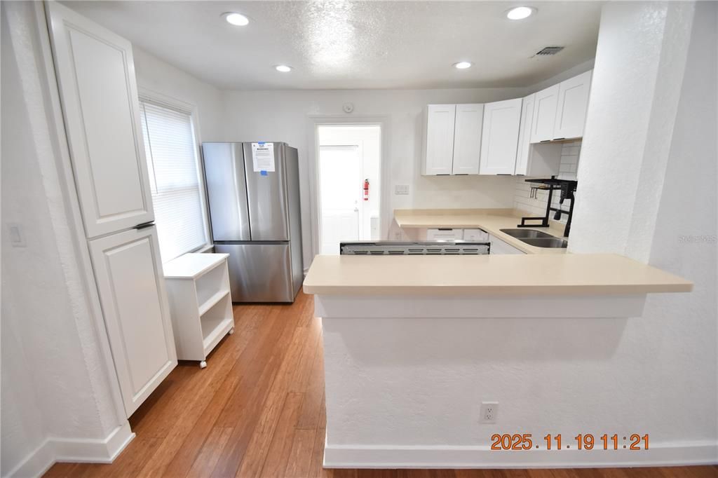 For Rent: $1,695 (2 beds, 1 baths, 630 Square Feet)