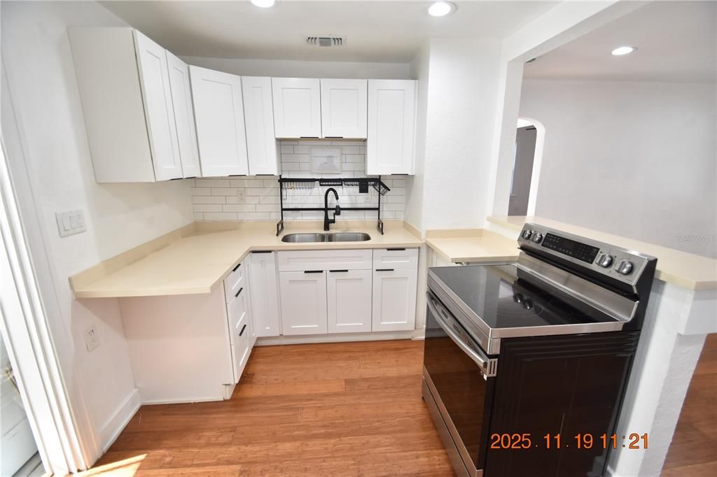 For Rent: $1,695 (2 beds, 1 baths, 630 Square Feet)