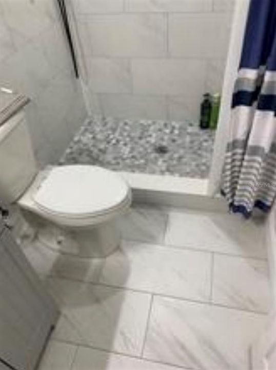 For Sale: $509,900 (5 beds, 5 baths, 2351 Square Feet)