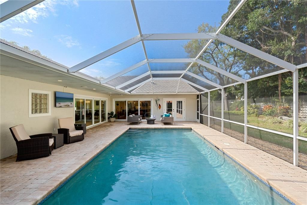 В аренду: $7,900 (3 спален, 3 ванн, 2475 Квадратных фут)