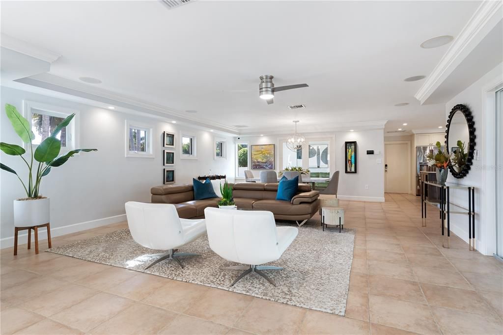 В аренду: $7,900 (3 спален, 3 ванн, 2475 Квадратных фут)