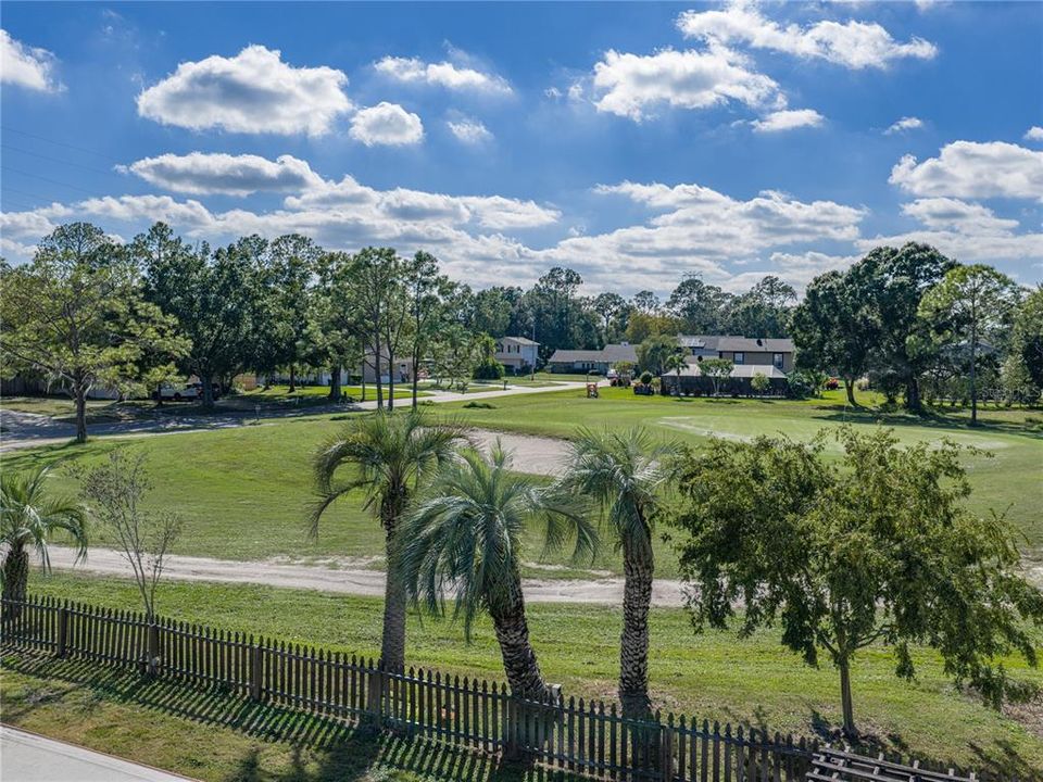 合同活跃: $500,000 (3 贝兹, 2 浴室, 2799 平方英尺)