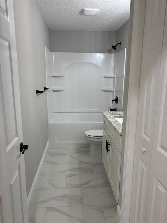 Active With Contract: $257,500 (3 beds, 2 baths, 1530 Square Feet)