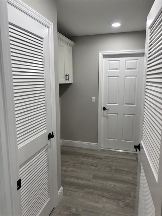 Active With Contract: $257,500 (3 beds, 2 baths, 1530 Square Feet)