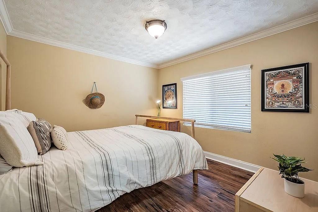 For Sale: $599,000 (4 beds, 3 baths, 2356 Square Feet)