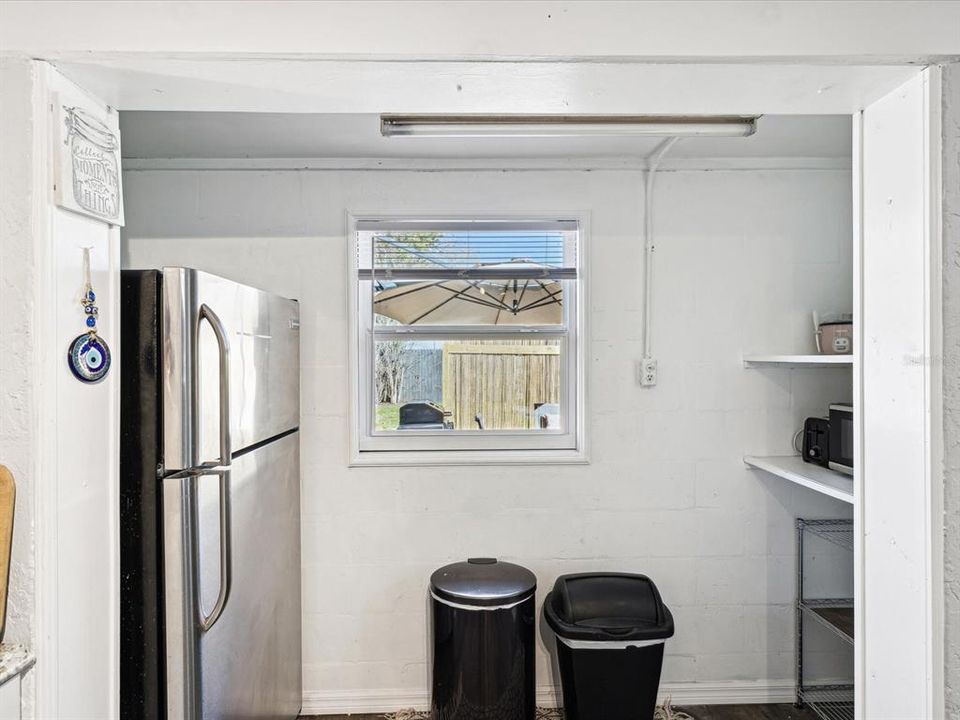 For Sale: $599,000 (4 beds, 3 baths, 2356 Square Feet)