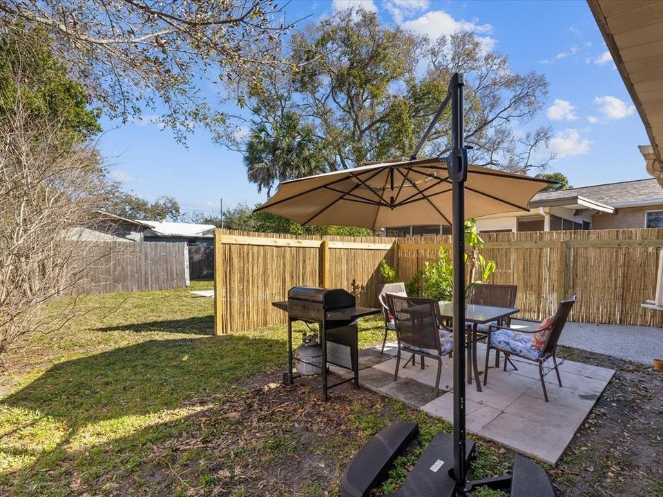 For Sale: $599,000 (4 beds, 3 baths, 2356 Square Feet)