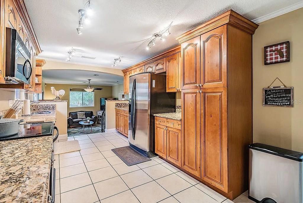 For Sale: $599,000 (4 beds, 3 baths, 2356 Square Feet)