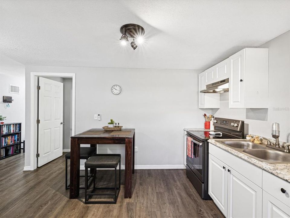 For Sale: $599,000 (4 beds, 3 baths, 2356 Square Feet)