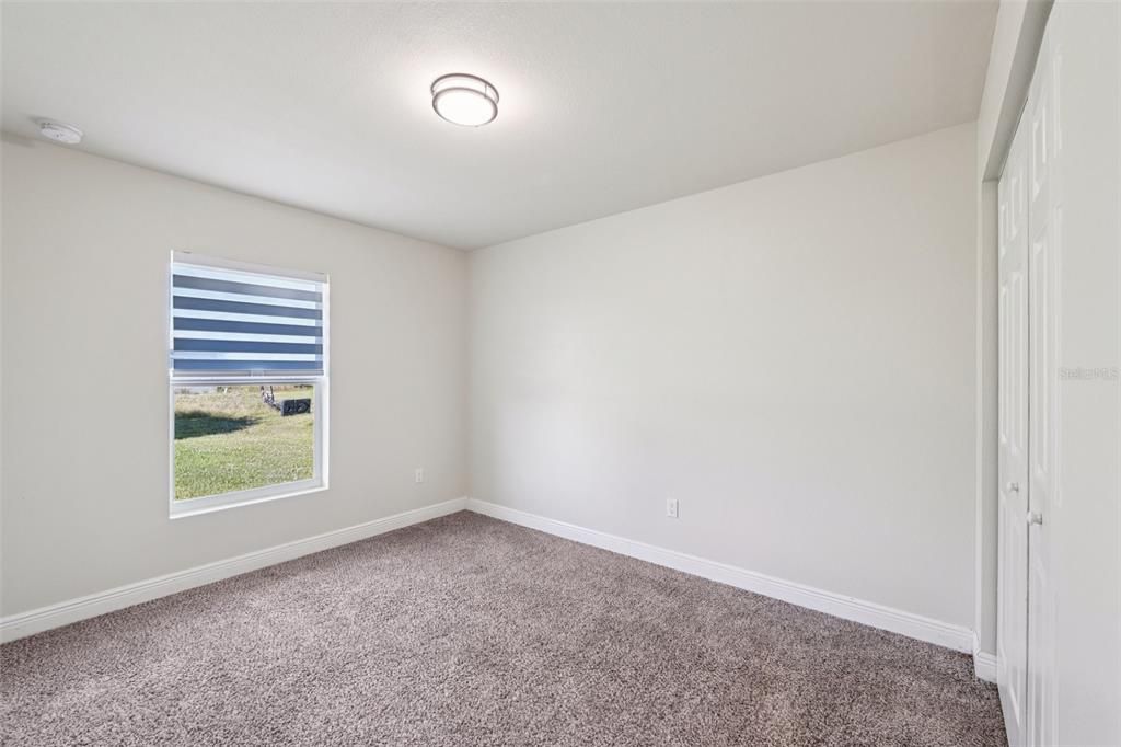 На продажу: $244,900 (4 спален, 2 ванн, 1500 Квадратных фут)