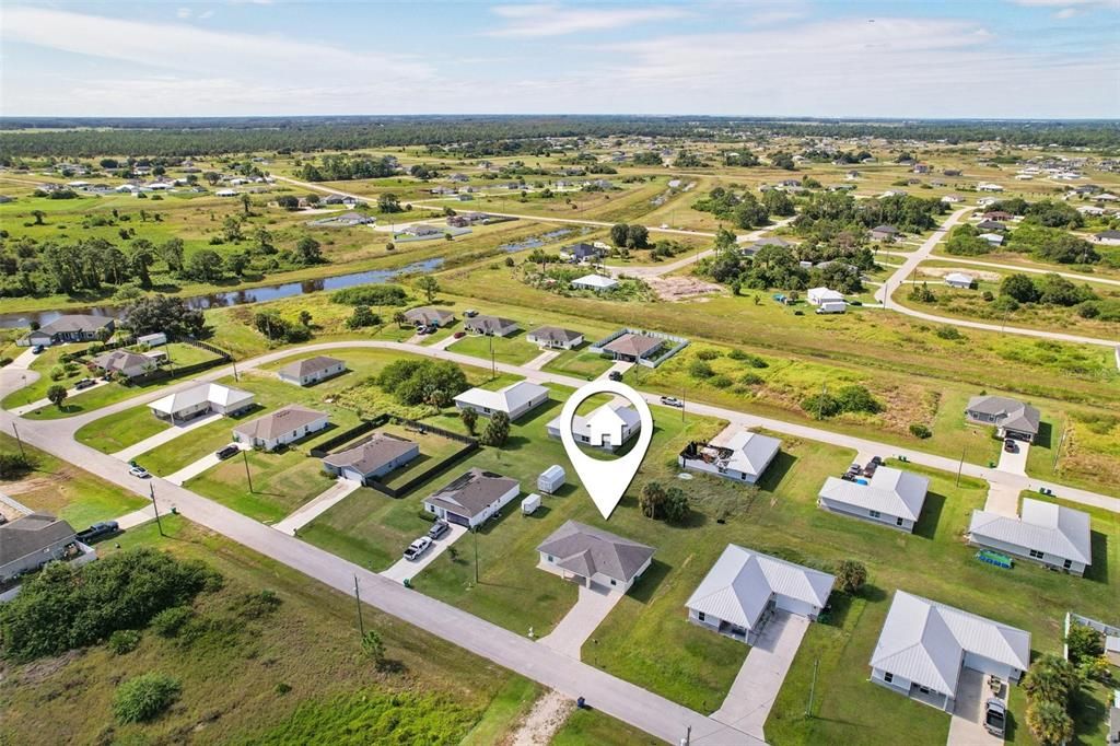 На продажу: $244,900 (4 спален, 2 ванн, 1500 Квадратных фут)