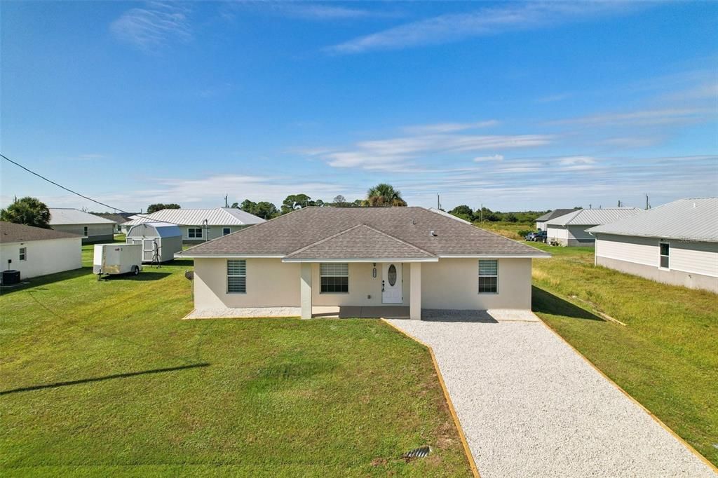 На продажу: $244,900 (4 спален, 2 ванн, 1500 Квадратных фут)