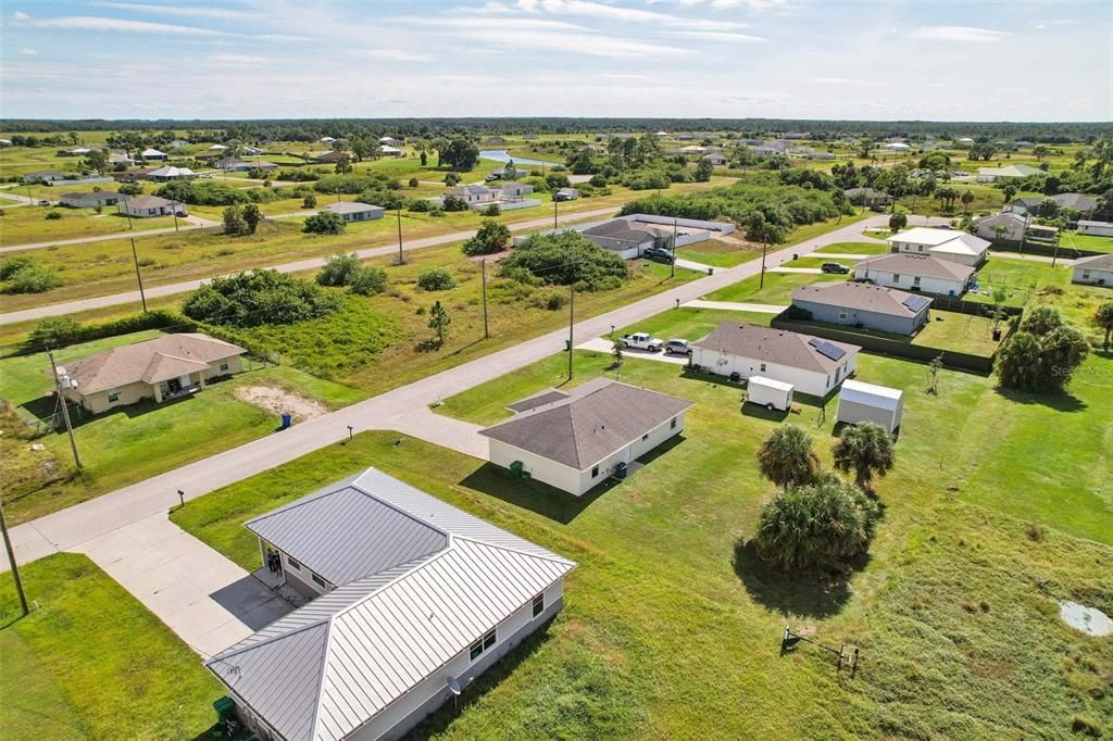 На продажу: $244,900 (4 спален, 2 ванн, 1500 Квадратных фут)