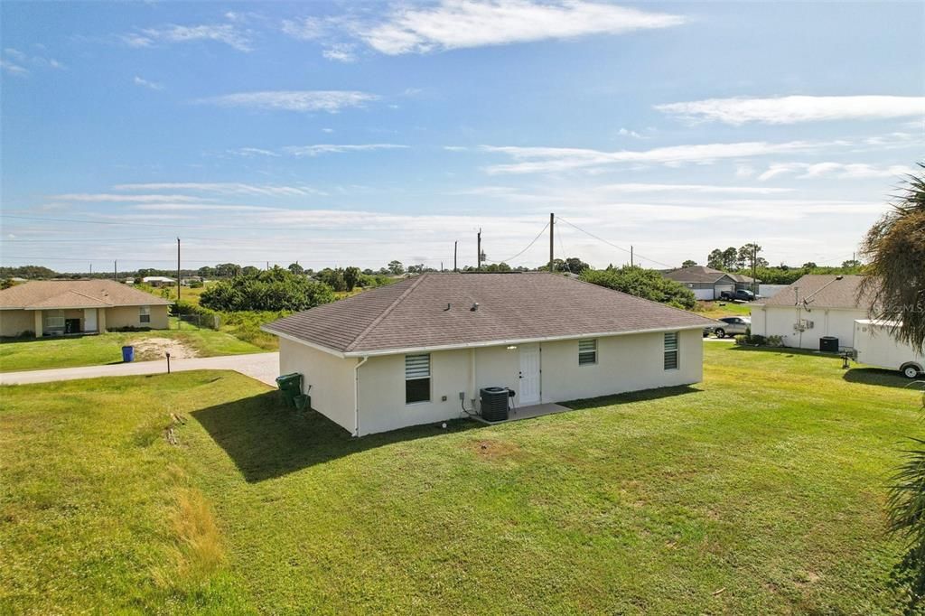 На продажу: $244,900 (4 спален, 2 ванн, 1500 Квадратных фут)