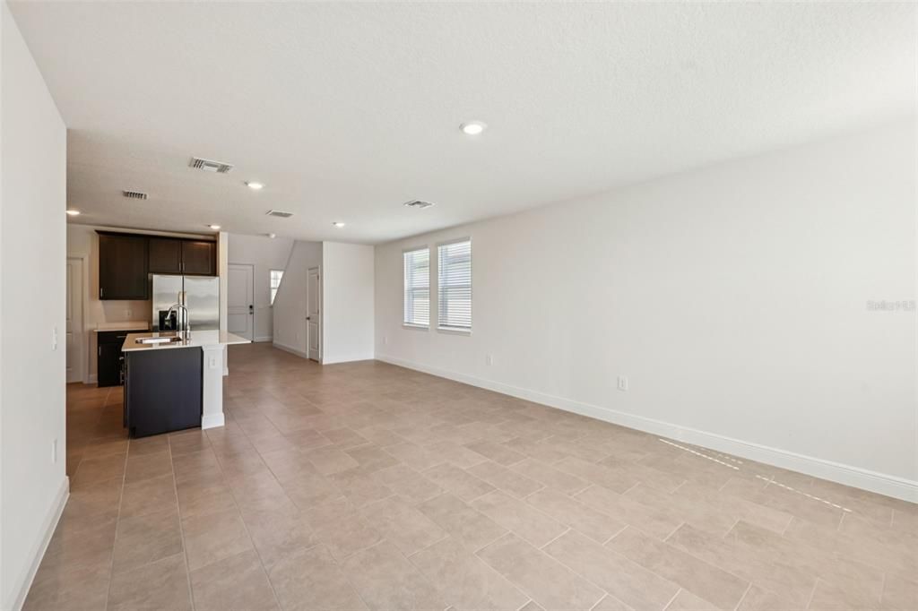 For Sale: $364,000 (4 beds, 2 baths, 2168 Square Feet)