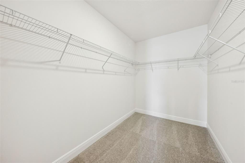 For Sale: $364,000 (4 beds, 2 baths, 2168 Square Feet)