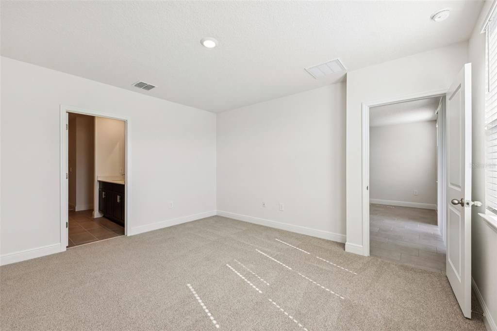 For Sale: $364,000 (4 beds, 2 baths, 2168 Square Feet)