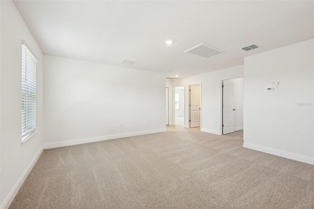 For Sale: $364,000 (4 beds, 2 baths, 2168 Square Feet)