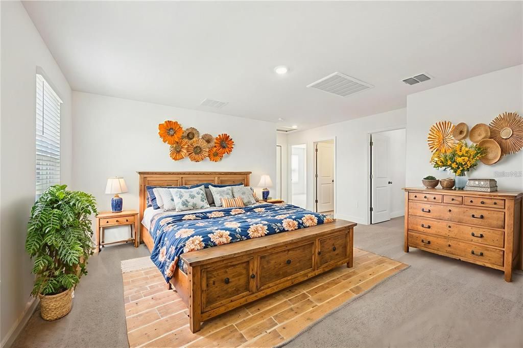 For Sale: $364,000 (4 beds, 2 baths, 2168 Square Feet)