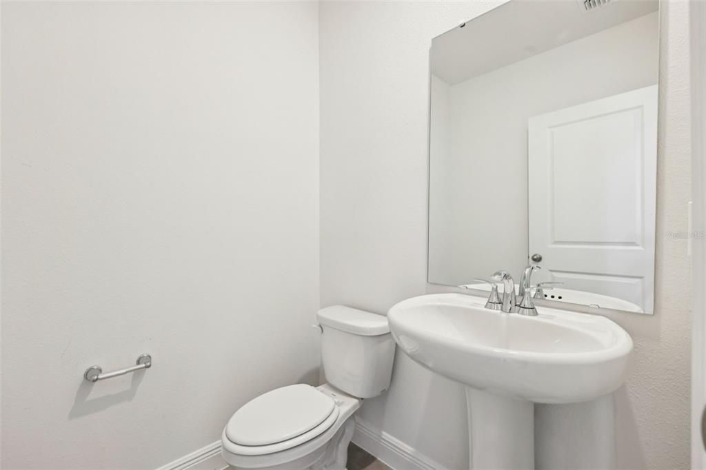 For Sale: $364,000 (4 beds, 2 baths, 2168 Square Feet)