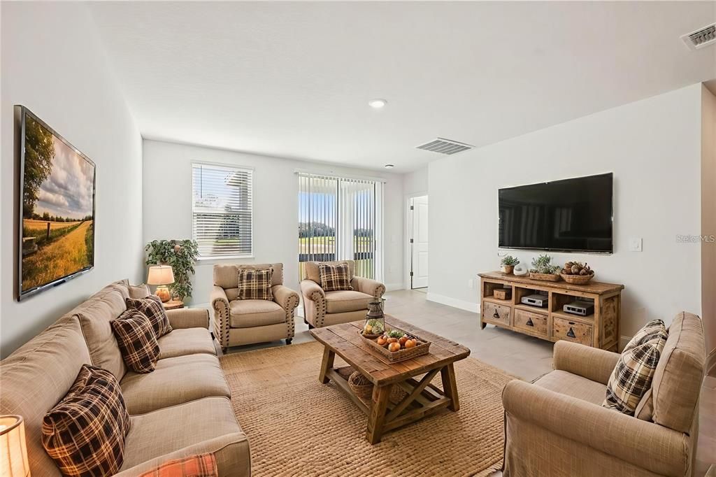 For Sale: $364,000 (4 beds, 2 baths, 2168 Square Feet)