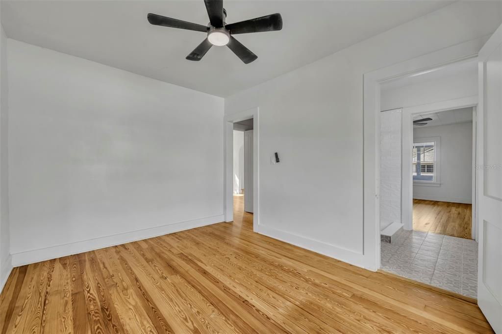 For Sale: $295,000 (8 beds, 0 baths, 1645 Square Feet)