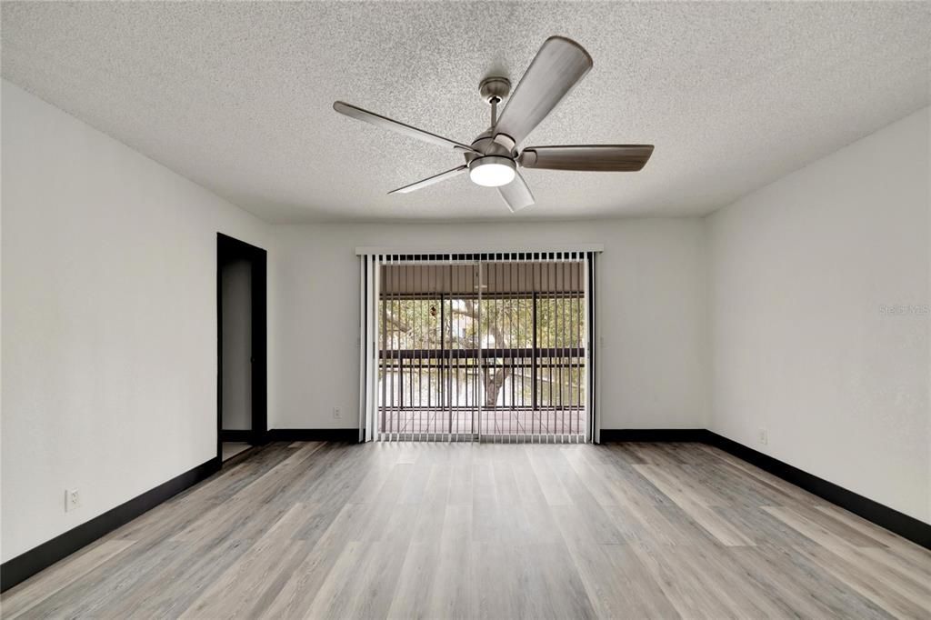 出租: $2,300 (3 贝兹, 2 浴室, 1610 平方英尺)