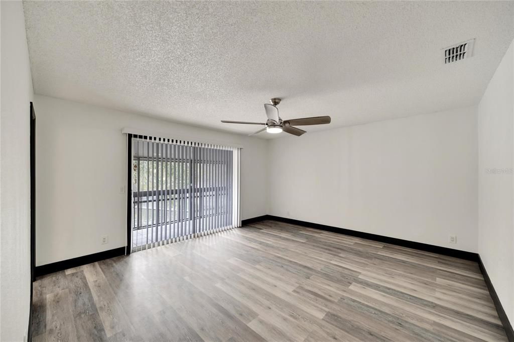 出租: $2,300 (3 贝兹, 2 浴室, 1610 平方英尺)